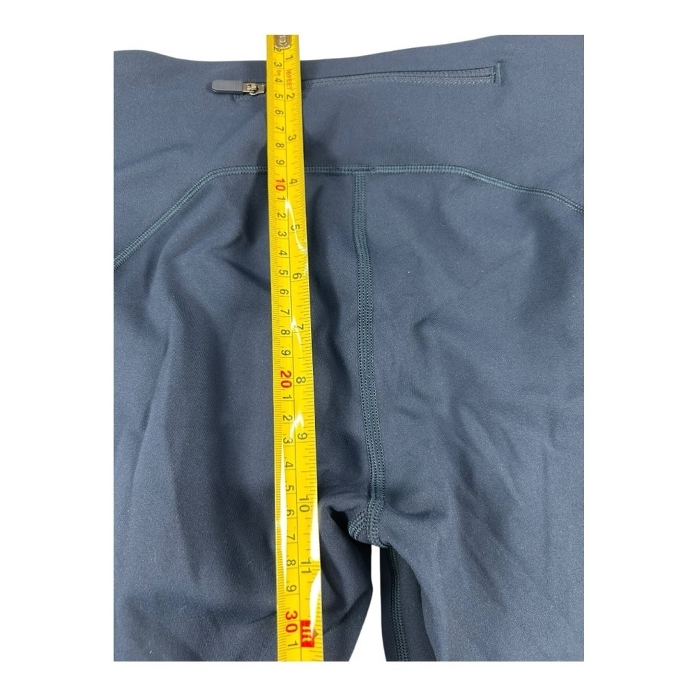 Lululemon NEW Speed Up Crop 21” with Pockets – True Navy, Size 6 (NWT) - Picture 6 of 16